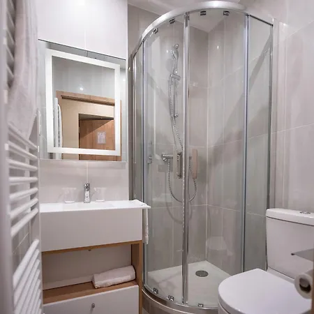 Le Vivier Cote 3*
