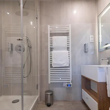Le Vivier Cote 여관 3*