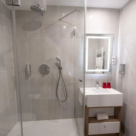 Le Vivier Cote 여관 3*